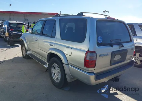 2000 Toyota 4Runner Sr5 V6 from USA, damaged, VIN JT3GN86R5Y0146737